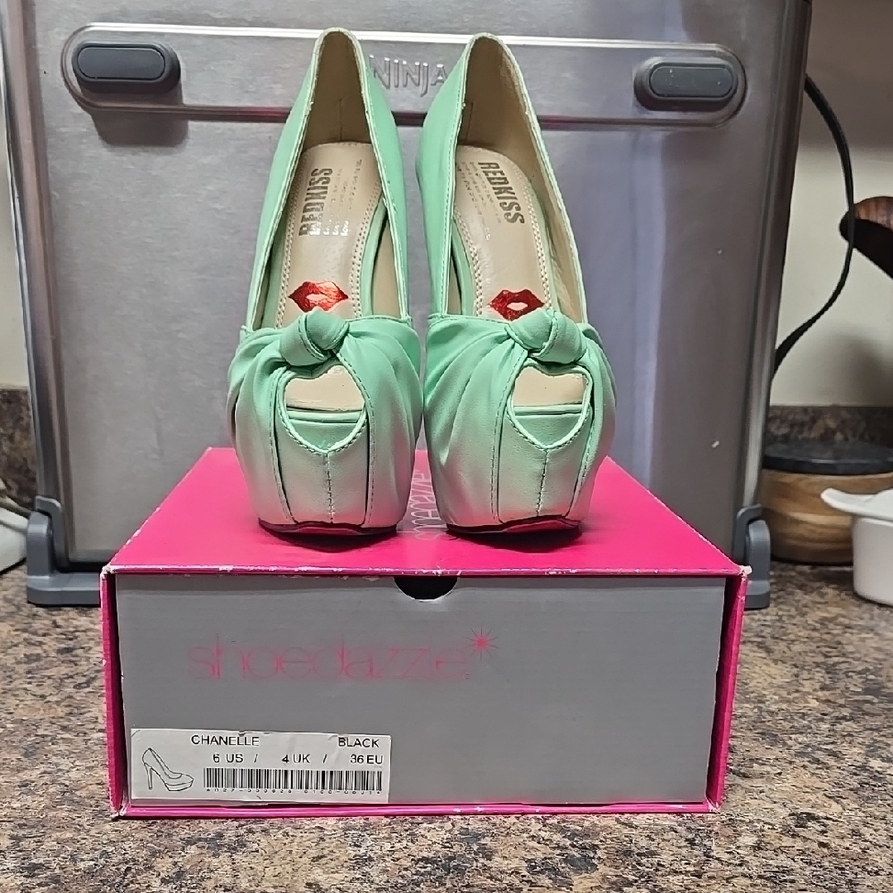 Chantelle Mint Green Peep Toe Heels